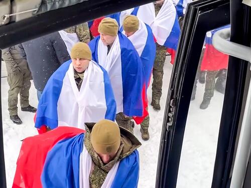 Velika razmjena: Rusija i Ukrajina oslobađaju stotine vojnika