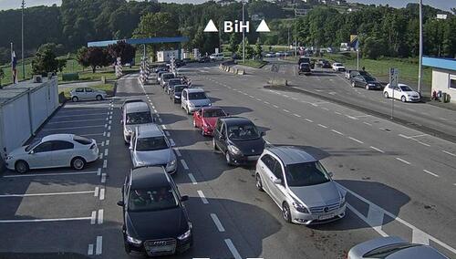 Velike gužve na GP Velika Kladuša i Bosanska Gradiška