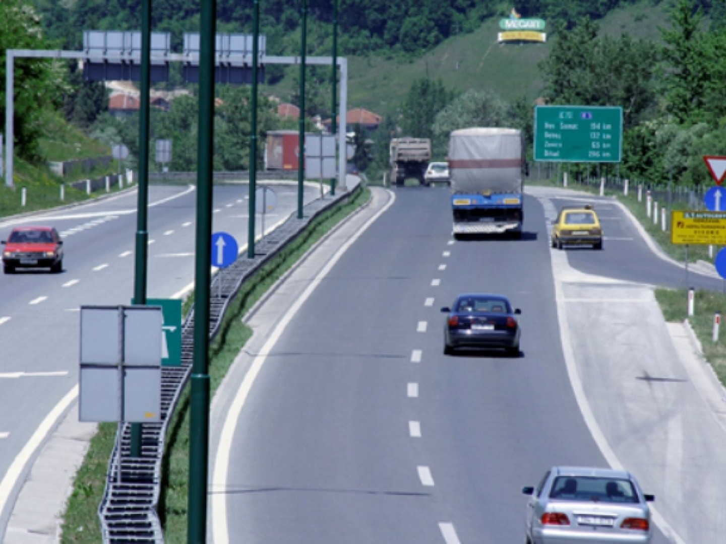 Pojačana frekvencija saobraćaja na putevima koji vode ka jugu zemlje