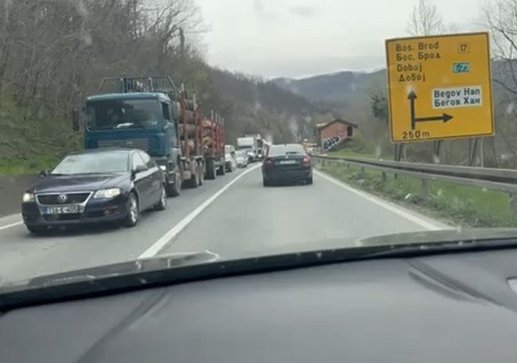 Velike gužve zbog radova na magistralnom putu Zenica-Žepče