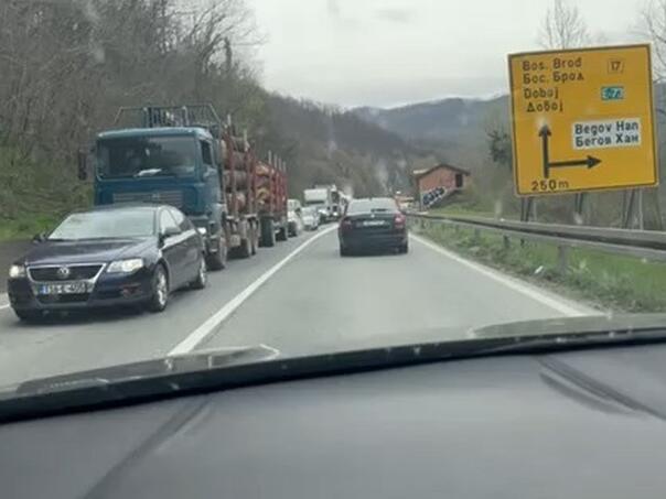 Velike gužve zbog radova na magistralnom putu Zenica-Žepče