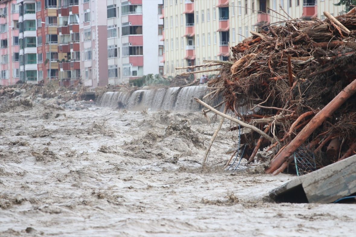 Velike poplave u Turskoj, skoro 40 mrtvih