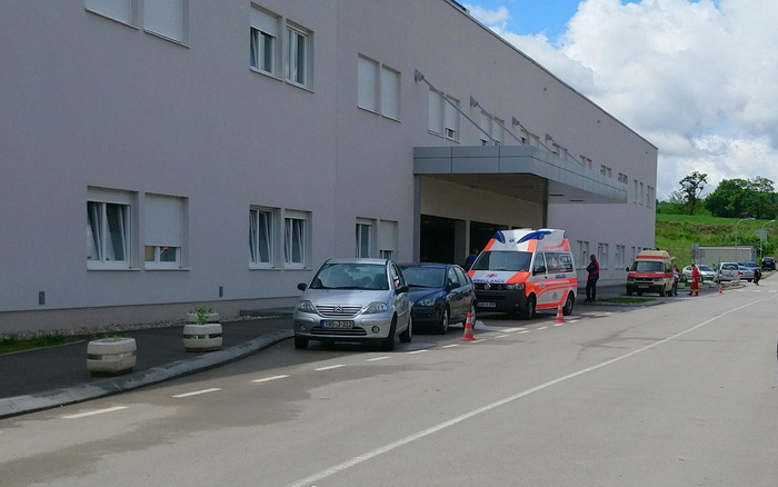 Veliki broj zaraženih: Šta se dešava u UKC RS?