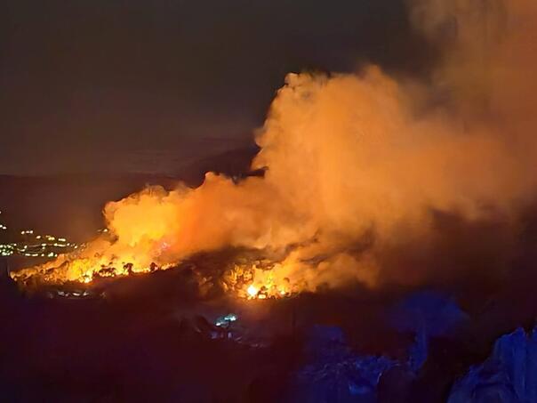 Veliki požar na Braču, u pomoć stigao i kanader