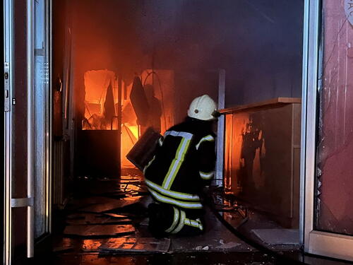 Veliki požar progutao fabriku Globus konfekcije u Kiseljaku