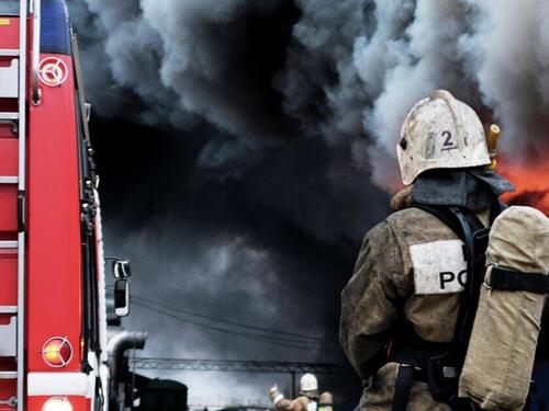 Veliki požar u američkoj rafineriji: Ima mrtvih, naređena evakuacija