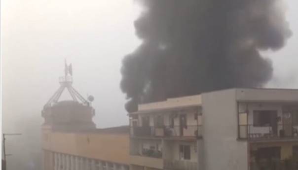 Veliki požar u Kruševcu: Gori zgrada robne kuće