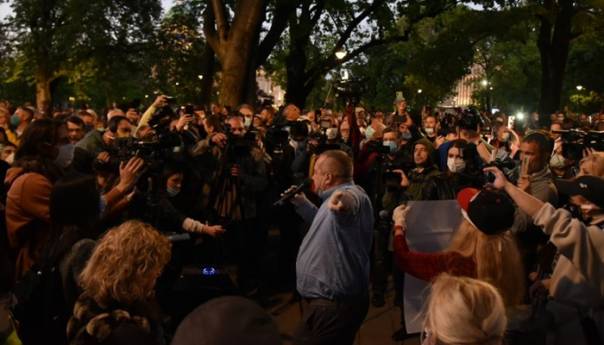 Veliki protest u Beogradu protiv vlasti u Srbiji