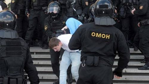 Veliki protesti u Minsku protiv Lukašenka