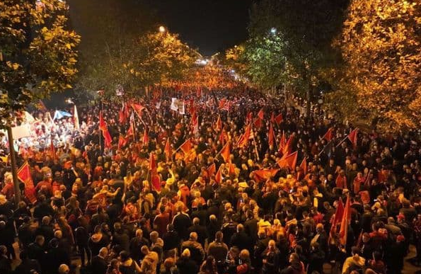 Veliki protesti u Podgorici: Budi se Crna Goro