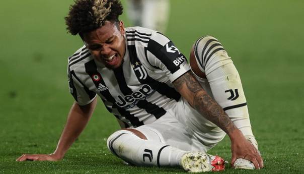 Veliki udarac za Juventus: McKennie završio sezonu