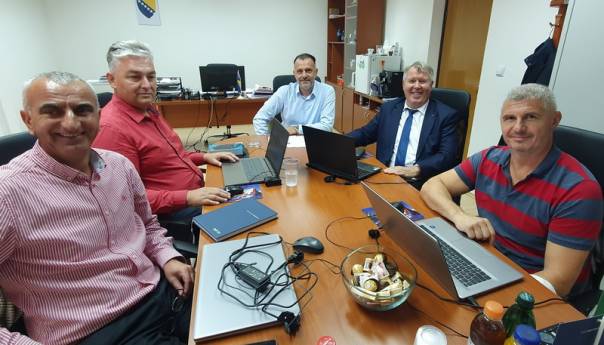 Veliki uspjeh operatora za OIEIEK: Zaključeno 120 Ugovora o otkupu električne energije iz OIE