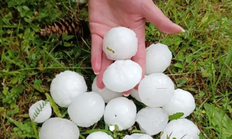Veliko nevrijeme pogodilo Srednjobosanski kanton, padao grad veličine jajeta