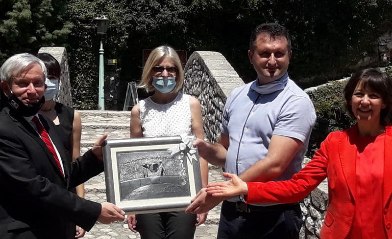 Veliko priznanje za Udruženje "Jer nas se tiče" iz Mostara