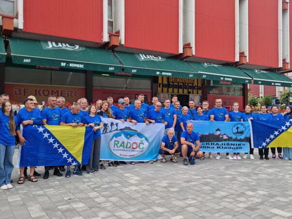 Velikokladuški planinari krenuli na Marš mira