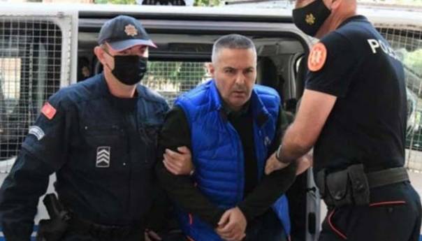 Veljović pušten da se brani sa slobode