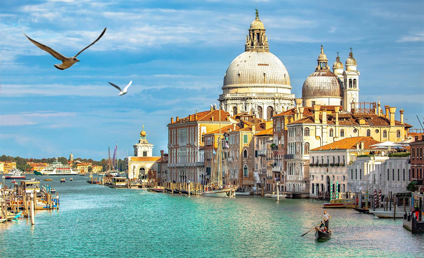 Venecija od danas naplaćuje turistima ulazak u grad