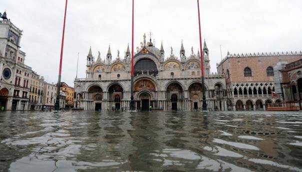 Venecija pod vodom usljed iznenadnog nevremena