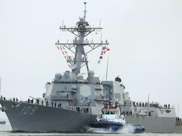 Venezuela: Razarač SAD-a jučer je presreo i okupirao naš tunolovac