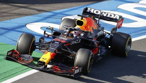Verstappen pobijedio na domaćem terenu u Nizozemskoj