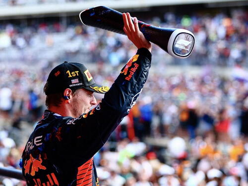 Verstappen u SAD-u upisao 50. pobjedu u karijeri, Hamilton i Leclerc diskvalifikovani