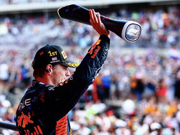 Verstappen u SAD-u upisao 50. pobjedu u karijeri, Hamilton i Leclerc diskvalifikovani