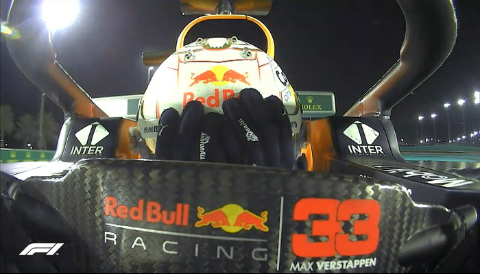 Verstappen u zadnjem krugu postao svjetski prvak!
