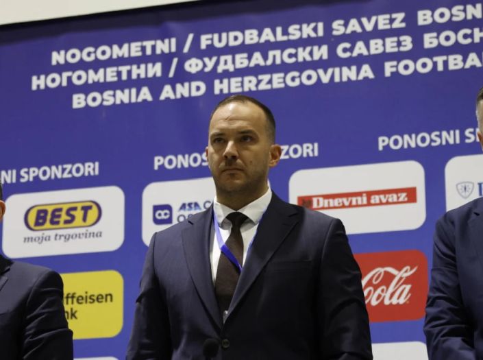 Vico Zeljković poslao poruku Irfanu Peljti nakon finala Konferencijske lige