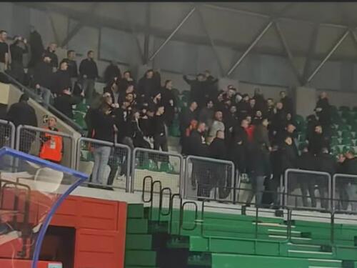 Video: BH Fanaticosi stigli u Zagreb da bodre košarkaše BiH!