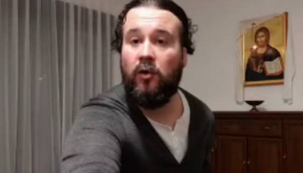 Video: Đakon Rajković prihvatio izazov i zapjevao sevdalinku