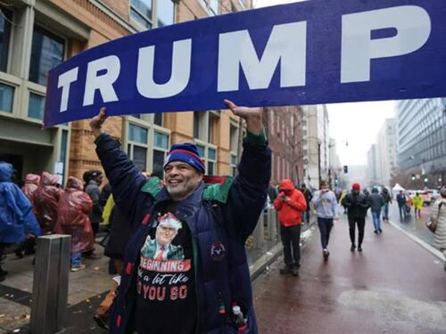 VIDEO / Hiljade pristalica na Trumpovom skupu u Washingtonu uoči inauguracije