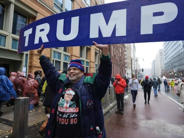 VIDEO / Hiljade pristalica na Trumpovom skupu u Washingtonu uoči inauguracije