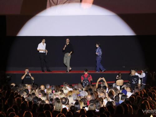 VIDEO / Jefferson zapjevao sa sarajevskom publikom: 'Ako su to samo bile varke...'