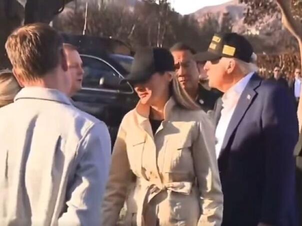 Video: Kamere snimile Melaniju Trump u razgovoru sa ženom na našem jeziku