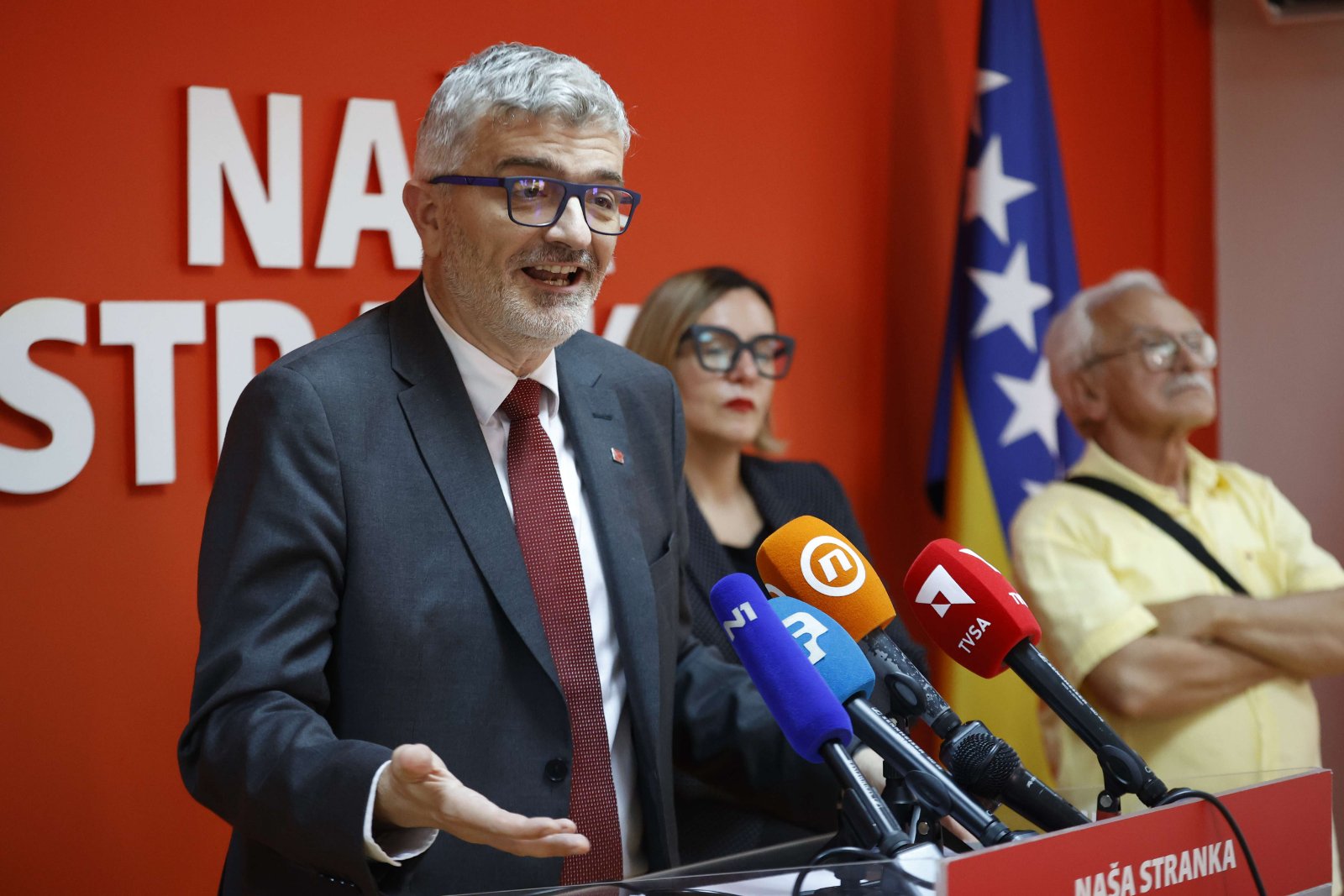 Video: Mandić tvrdi da je NiP sve izveo po rukopisu SDA