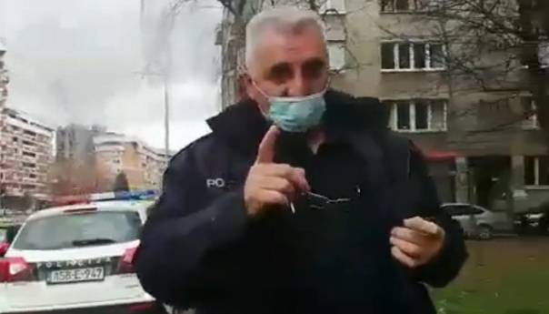 Video: MUP KS uhapsio novinarku Nidžaru Ahmetašević