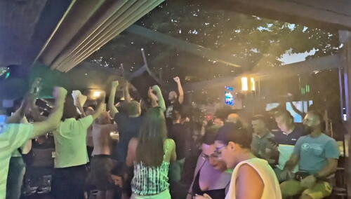 Video: Navijači Želje slave pobjedu i prolazak u drugo pretkolo