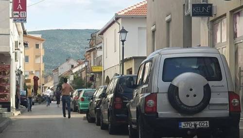 Video: Navijači Zrinjskog opet divljali, sukob s navijačima Veleža