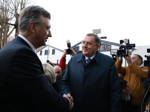 Plenković stigao u Banja Luku, na dočeku i Dodik