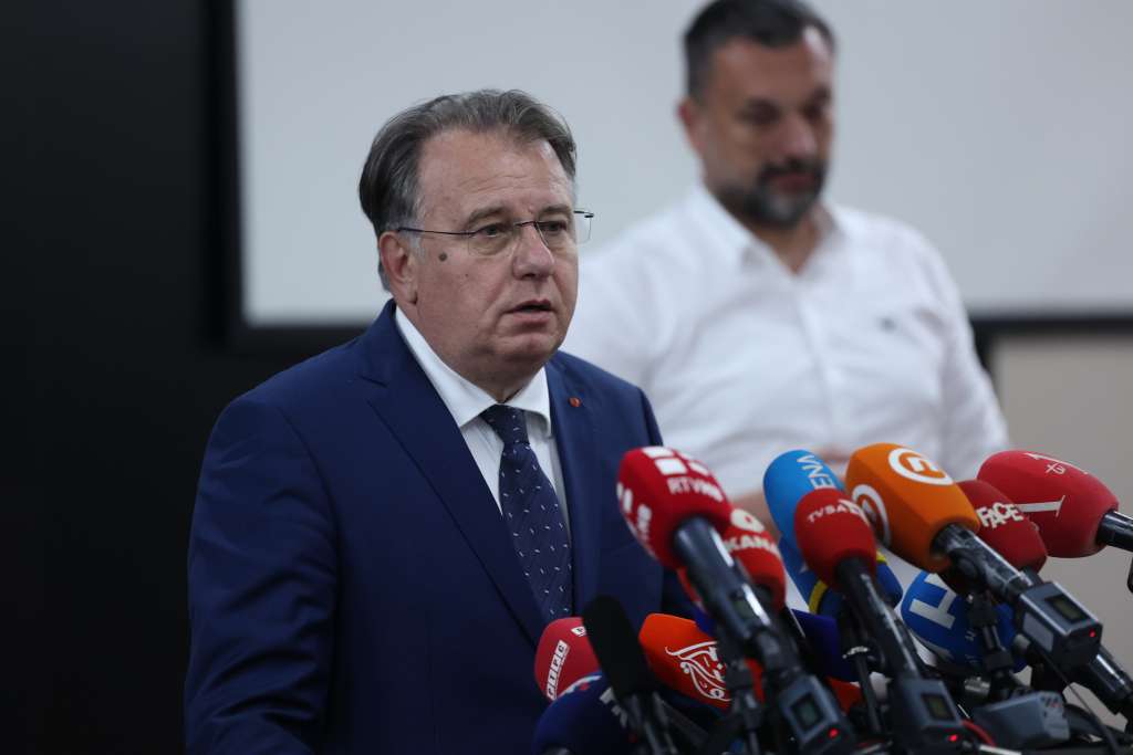 Video / Trojka: Prešli su 'crvenu liniju', nećemo popustiti