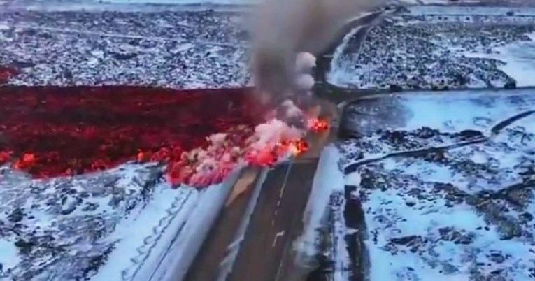 VIDEO: Ponovo eruptirao vulkan na Islandu, lava se izlijeva na ceste
