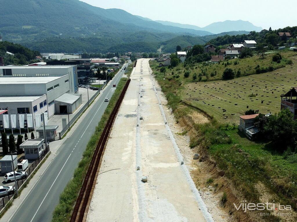 Video: Probijeni rokovi na šest od 10 gradilišta na autoputu u FBiH