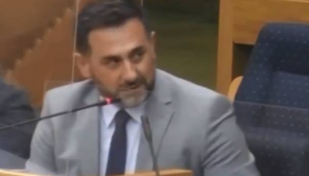 Video: Ramić podučio Vukanovića kako se izgovara 'Elhamdulillah'