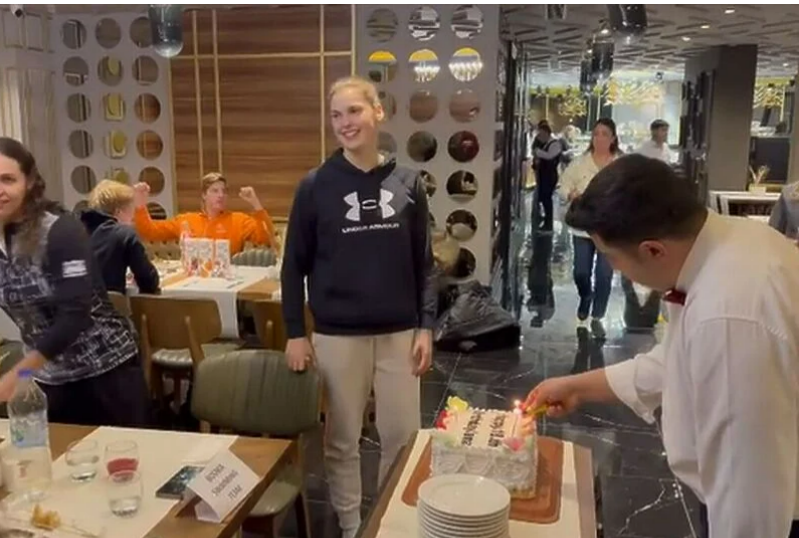 VIDEO: Rođendansko iznenađenje za Lanu Pudar