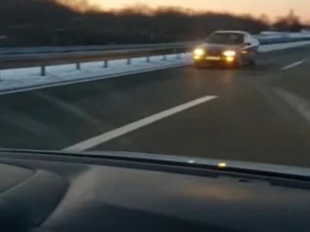 Video sa autoputa u BiH: Vožnja u suprotnom smjeru