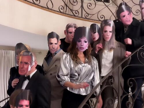 Video: Severina priredila maskirani party