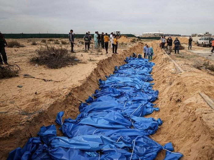 Video: Stotine Palestinaca pokopano u masovnu grobnicu