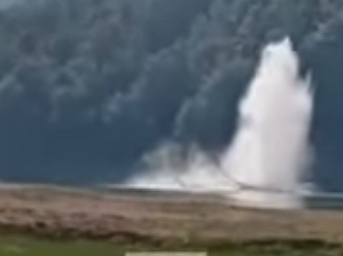 Video: Trenutak pada helikoptera OSBiH u jezero kod Buturović Polja