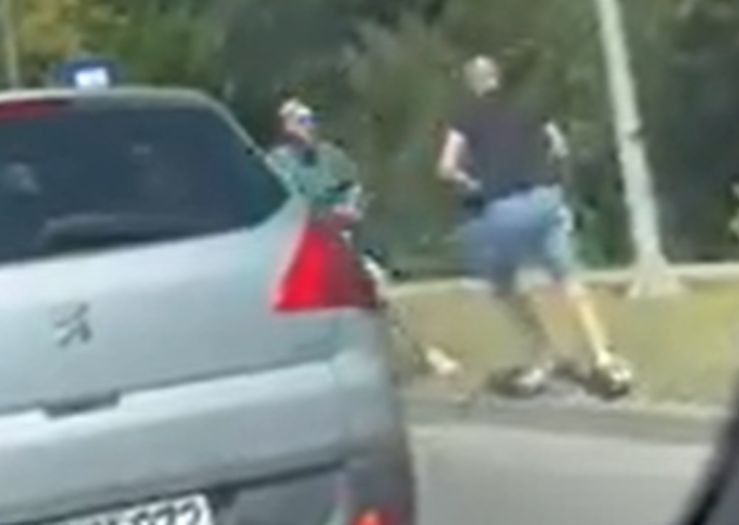 Video: U Banjaluci se potukli vozači, žene ih smirivale