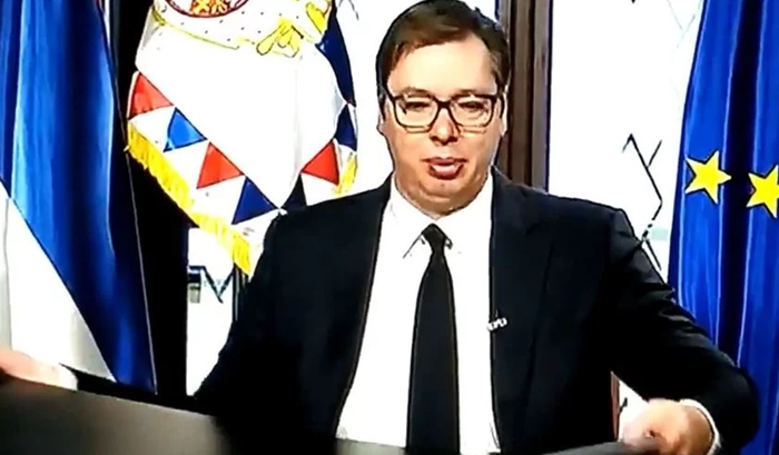 Video: Vučić nije znao da je uživo u programu RTS-a